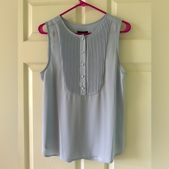 🚺👚 NWT J.Crew Pleated Front Sleeveless Top Tank Blouse – Soft Blue, Size S 4 6 - Picture 4 of 13